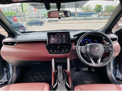 2020 Toyota Corolla Cross 1.8 Hybrid Premium เครดิตดีฟรีดาวน์ รูปที่ 10